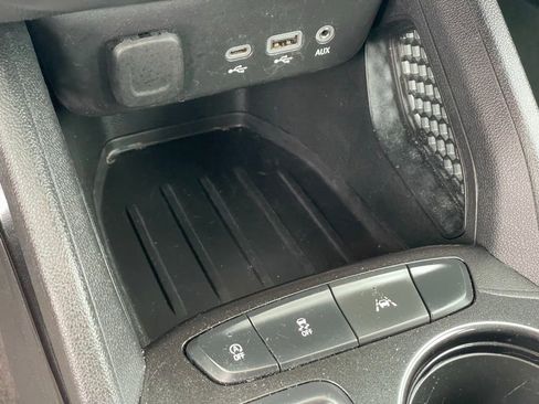 Used 2023 Chevrolet TrailBlazer LS FWD image 22