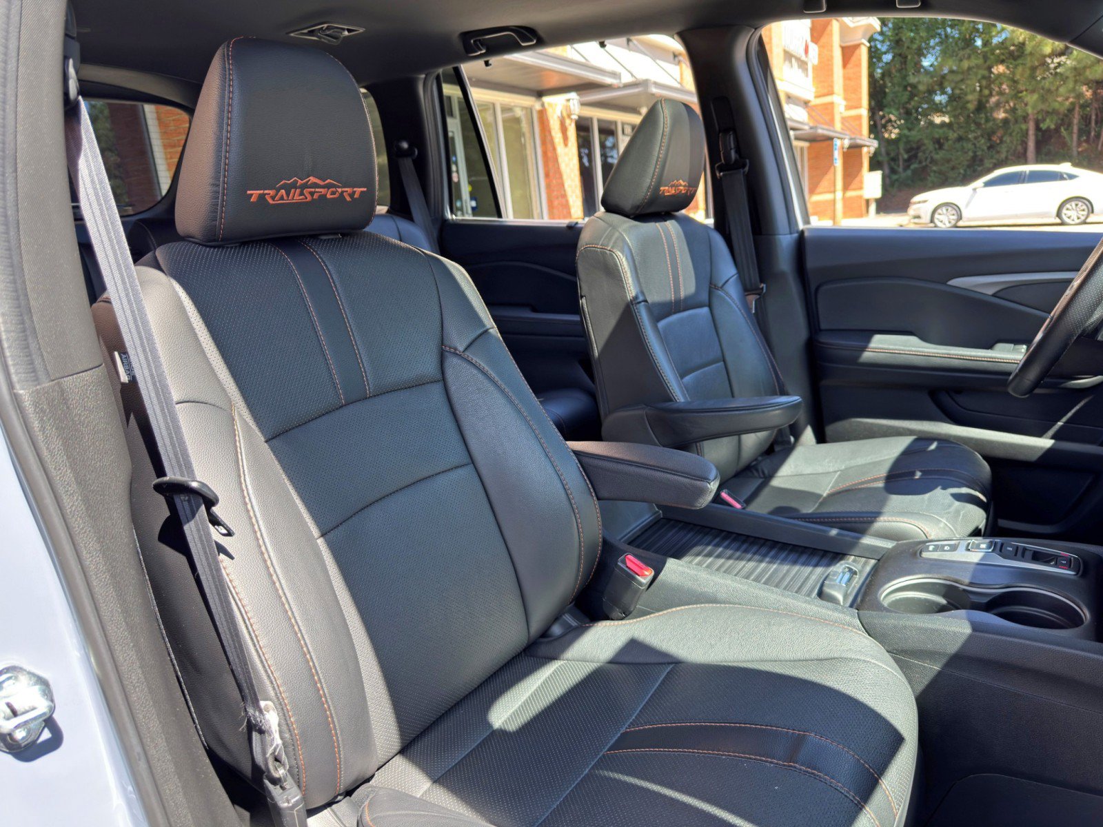 Used 2022 Honda Passport TrailSport image 39