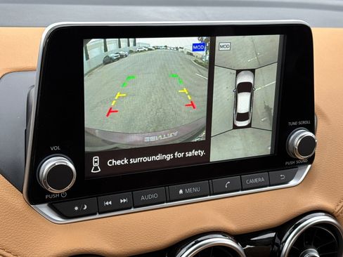 New 2025 Nissan Sentra SV w/ SV Premium Package image 15