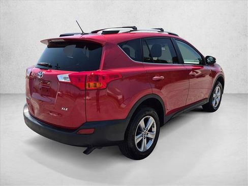 Used 2015 Toyota RAV4 XLE FWD image 5