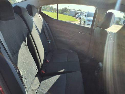 Used 2025 Nissan Versa SV FWD image 20