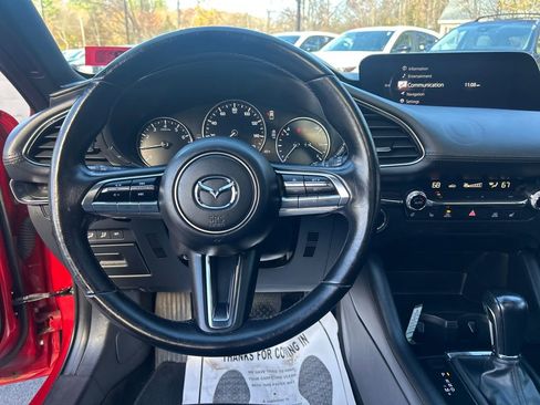 Used 2022 MAZDA MAZDA3 s image 24