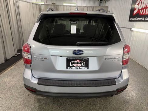 Used 2016 Subaru Forester 2.5i Limited AWD/4WD image 5