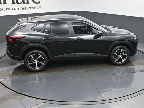 New 2026 Chevrolet Trax RS w/ Driver Confidence Package image 17