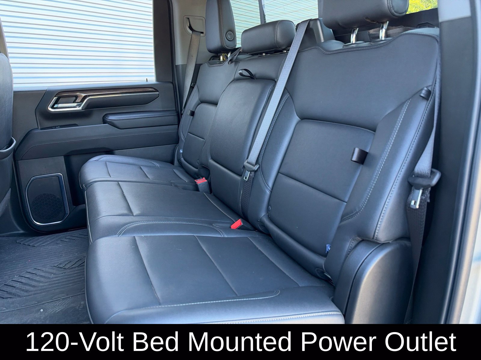 Used 2024 Chevrolet Silverado 2500 LT AWD/4WD image 31
