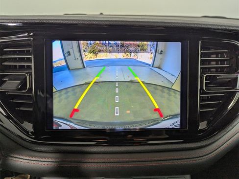 Used 2023 Dodge Durango GT image 24