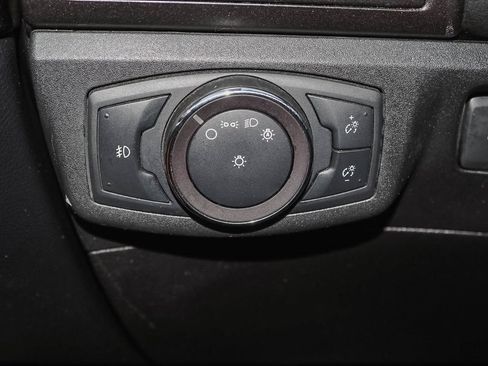 Used 2019 Ford Fusion Energi Titanium image 31