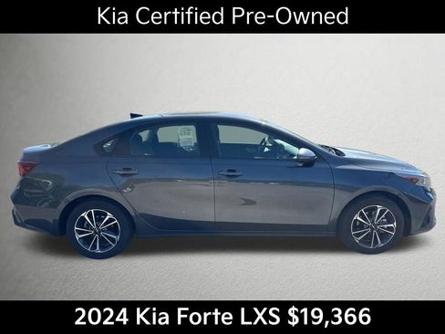 Certified 2024 Kia Forte LXS w/ LXS Technology Package FWD image 2