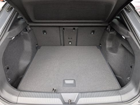 Used 2023 Volkswagen ID.4 Pro S Plus RWD image 19
