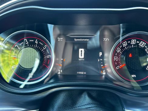 Used 2018 Dodge Challenger SXT RWD image 32