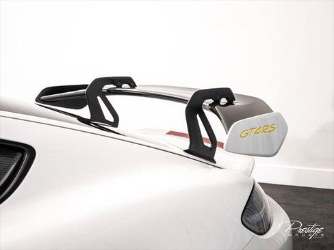 Used 2023 Porsche 718 Cayman GT4 RS RWD image 16