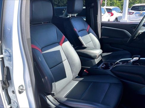 Used 2023 Chevrolet Colorado Z71 w/ Z71 Convenience Package 2 AWD/4WD image 7