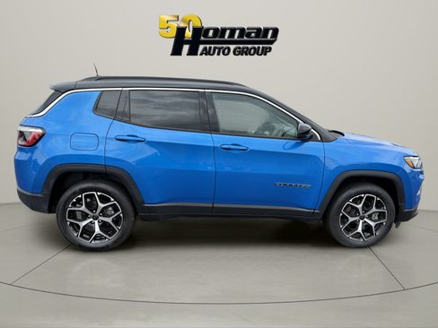 Used 2025 Jeep Compass Limited AWD/4WD image 6