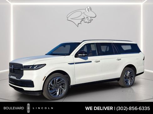 New 2025 Lincoln Navigator L Reserve image 1