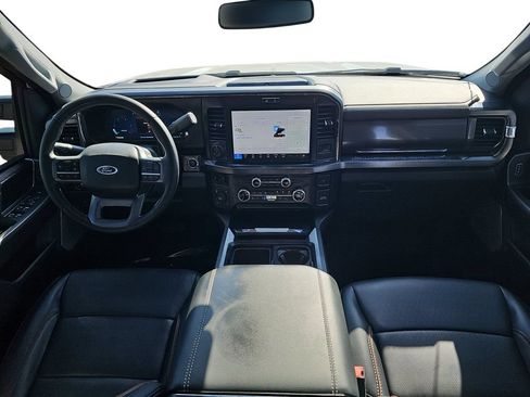 Used 2025 Ford F250 Lariat w/ Lariat Ultimate Package AWD/4WD image 9