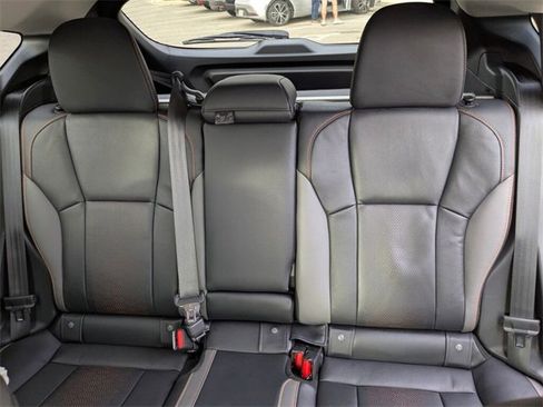 Certified 2024 Subaru Crosstrek 2.5i Limited image 33