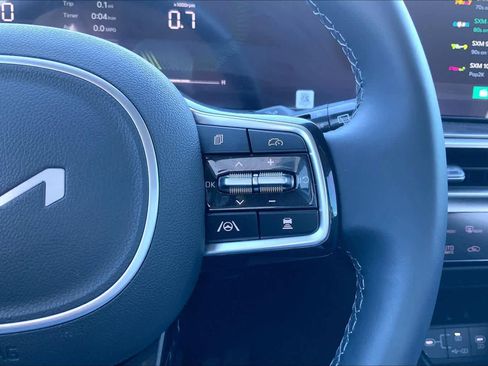 Certified 2025 Kia Sorento S image 50