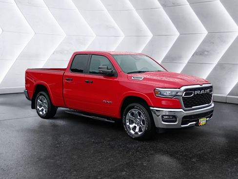 Used 2025 RAM 1500 Big Horn AWD/4WD image 8