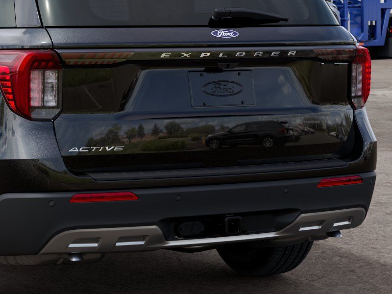 New 2027 Ford Explorer Active w/ Active Comfort Package RWD image 23