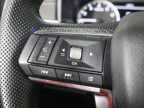 Used 2024 Mitsubishi Outlander SE image 41