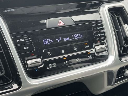 Used 2024 Kia Sorento SX Prestige image 36