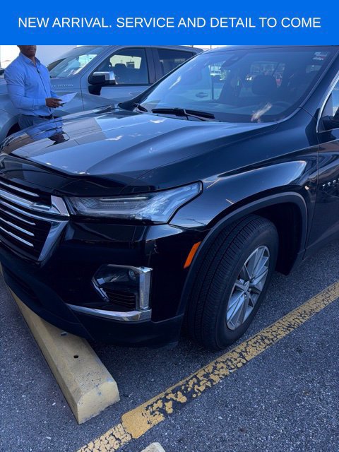 Used 2023 Chevrolet Traverse LT FWD image 4
