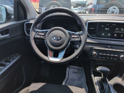 Used 2020 Kia Sportage LX w/ LX Popular Package AWD/4WD image 13