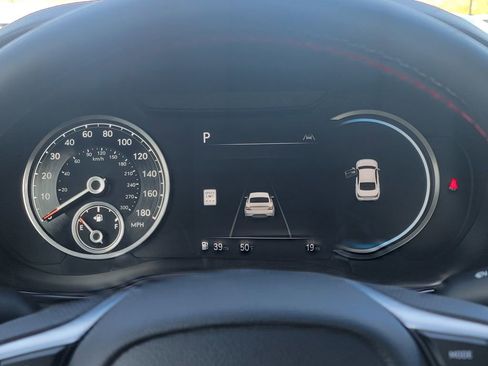 New 2025 Genesis G70 2.5T w/ Sport Prestige Package image 28