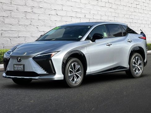 Used 2025 Lexus RZ 300e image 9