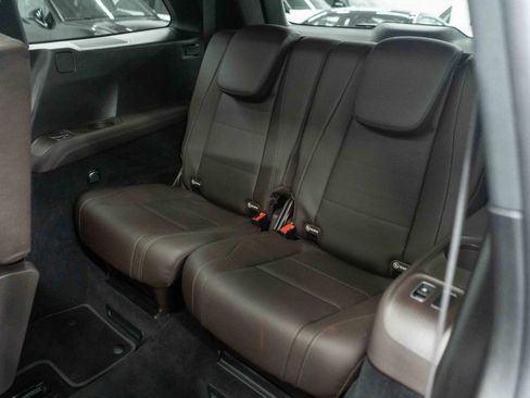 Used 2022 Mercedes-Benz GLS 450 4MATIC image 18