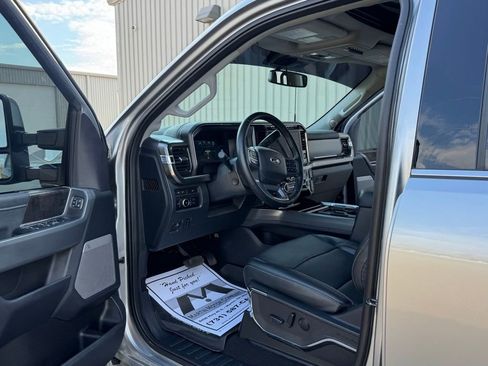 Used 2024 Ford F250 Lariat w/ Lariat Ultimate Package AWD/4WD image 24