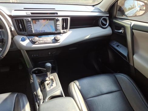 Used 2016 Toyota RAV4 XLE w/ Convenience Package AWD/4WD image 15