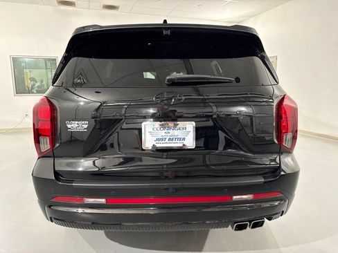 Used 2024 Hyundai Palisade Calligraphy AWD/4WD image 8