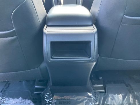 Used 2015 Toyota Camry SE image 33