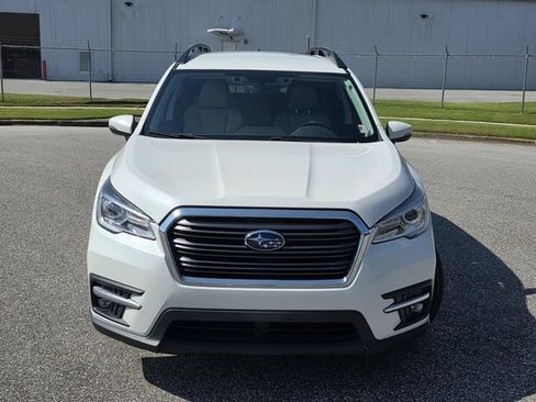 Used 2022 Subaru Ascent Limited AWD/4WD image 2