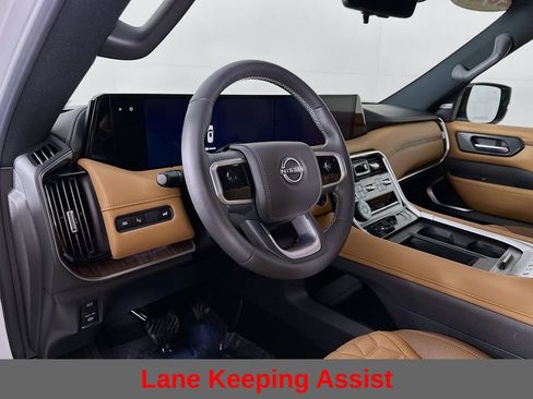 Certified 2025 Nissan Armada Platinum Reserve image 16