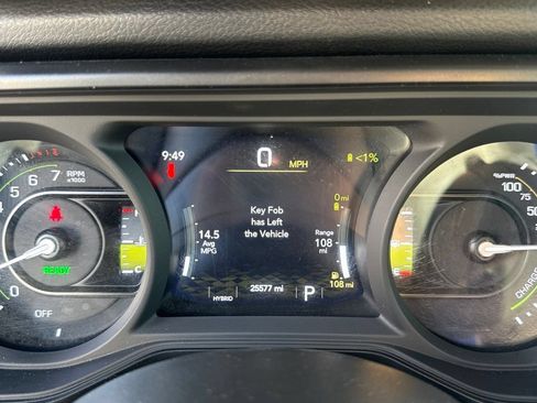 Used 2024 Jeep Wrangler Unlimited AWD/4WD image 24
