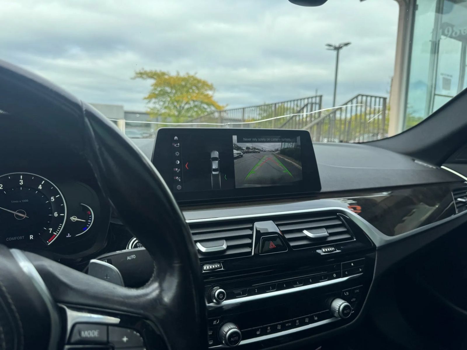 Used 2017 BMW 540i RWD image 19