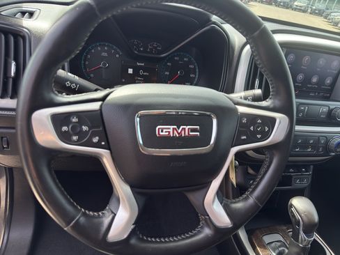 Used 2022 GMC Canyon Elevation w/ Elevation Premium Package AWD/4WD image 18