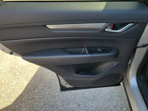 Certified 2025 MAZDA CX-5 AWD 2.5 S w/ Select Package image 9