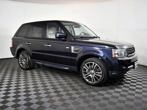 Used 2010 Land Rover Range Rover Sport HSE LUX image 5