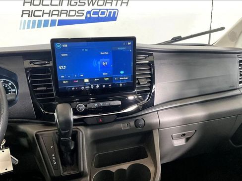 Used 2024 Ford Transit 350 XLT RWD image 5