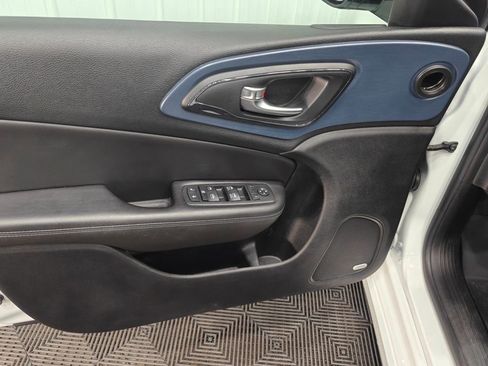 Used 2015 Chrysler 200 S w/ Navigation & Sound Group I AWD/4WD image 53