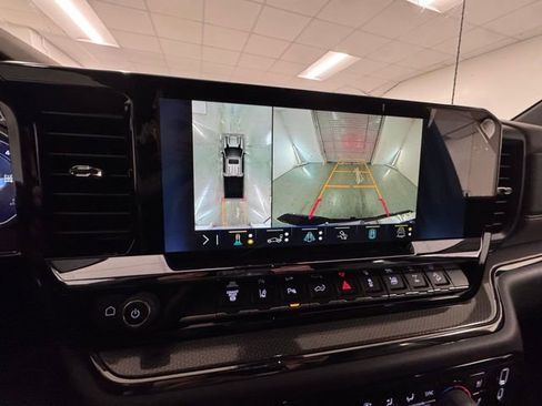 New 2026 Chevrolet Silverado 2500 ZR2 w/ LPO, Dark Essentials Package image 17