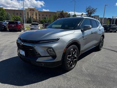 Used 2023 Chevrolet Blazer RS w/ Driver Confidence II Package AWD/4WD image 2