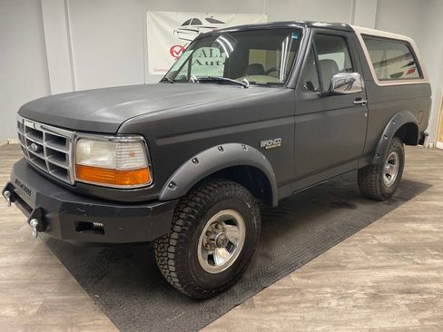 Used 1996 Ford Bronco image 1