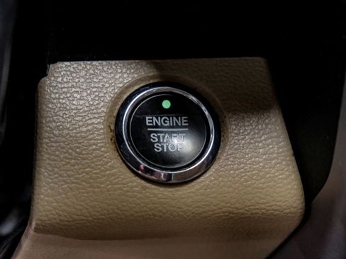 Used 2018 Ford F250 Lariat w/ Lariat Ultimate Package image 20