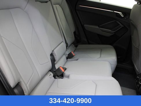 New 2025 Audi Q3 2.0T Premium image 18