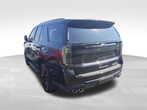 Used 2025 Chevrolet Tahoe RST w/ Comfort Package AWD/4WD image 2