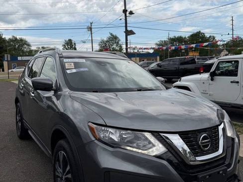 Used 2020 Nissan Rogue SV w/ Premium Package AWD/4WD image 11